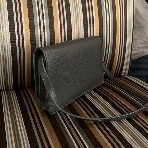 - New without tag crossbody wallet purse - Picture 3 of 13